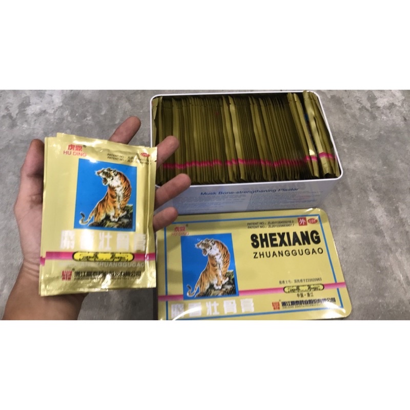 Combo 10 Gói Cao Dán Con Hổ Thái Lan (1 gói 4 miếng)
