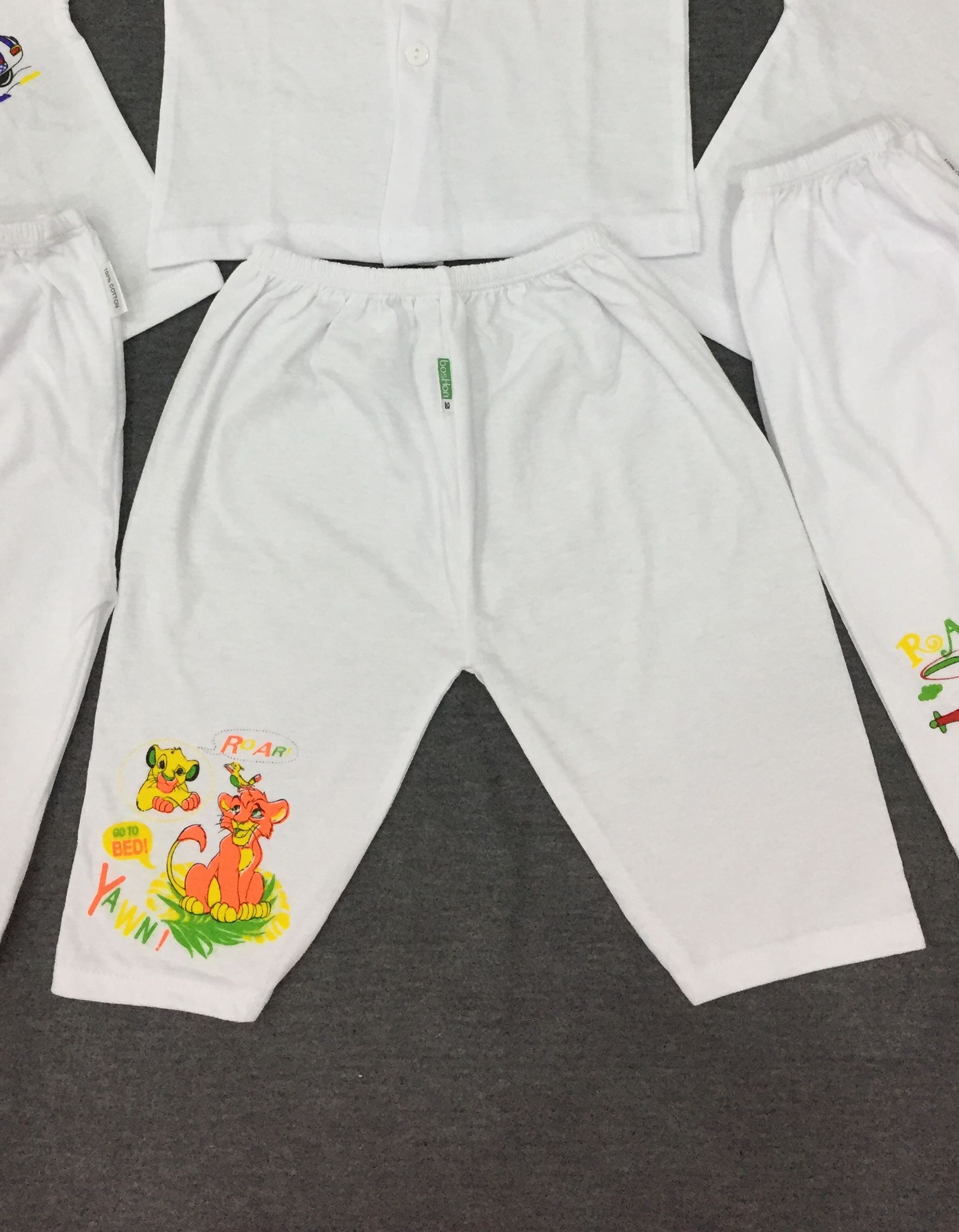 Combo 10 quần dài trắng cho bé