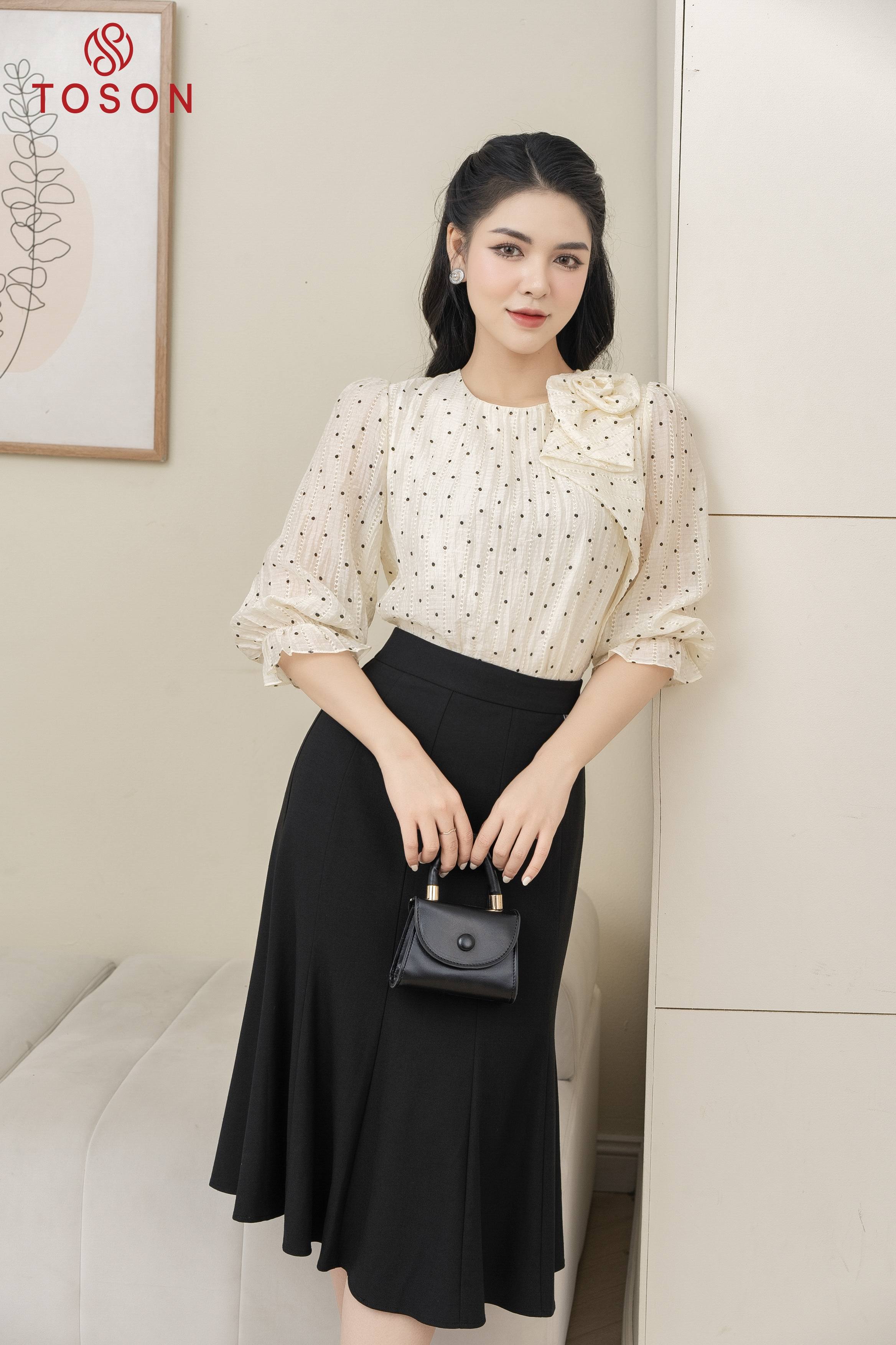 [FREESHIP 0Đ] Chân váy đen xước nhật, cắt cúp dáng đuôi cá 34006B93 Toson