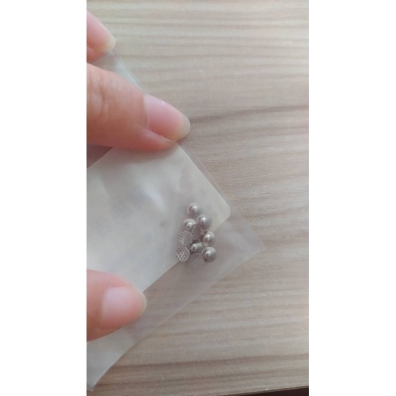 Button cánh tròn núm chỉnh nha dễ thao tác