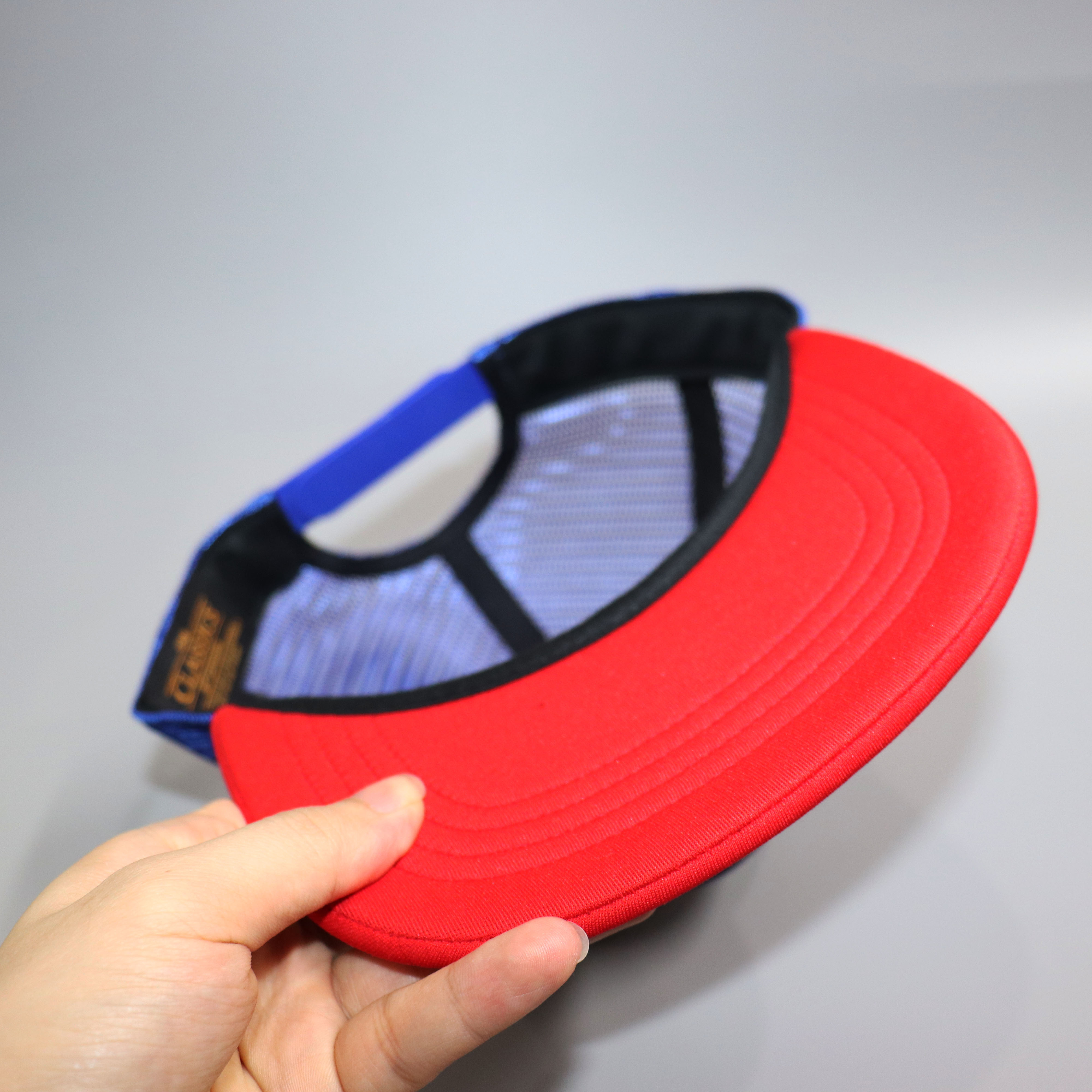 Nón Snapback DG Lưới Xanh Kết Đỏ