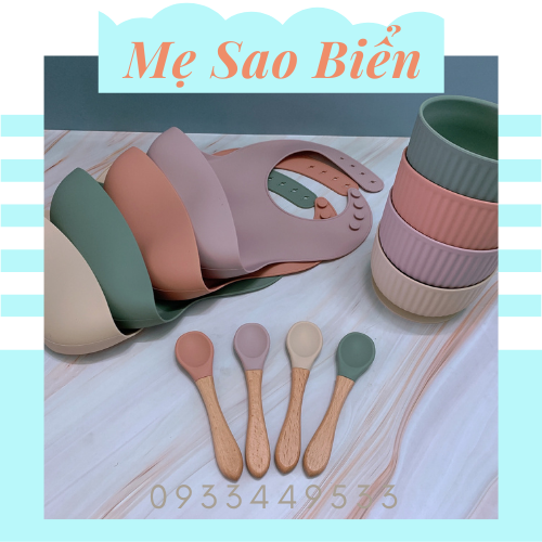 Set yếm và bát thìa silicon ăn dặm cho bé