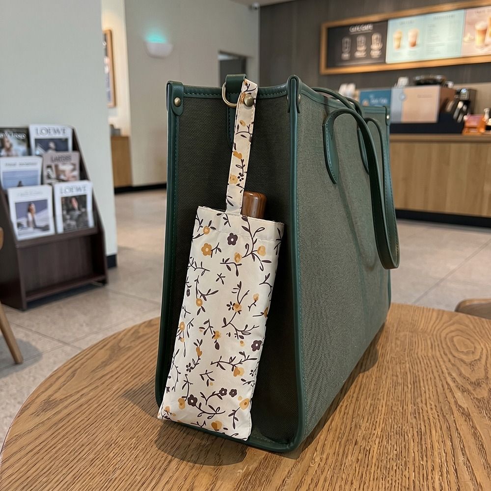 Cute%20Fully%20Automatic/Manual%20Folding%20Rain%20Umbrella%20Curved%20Handle%20Floral%20Pattern%20Sunshade%20Umbrella%208%20Ribs%20Design%20Waterproof%20Portable%20Parasol%20Outdoor%20Use%20-%20Image%204