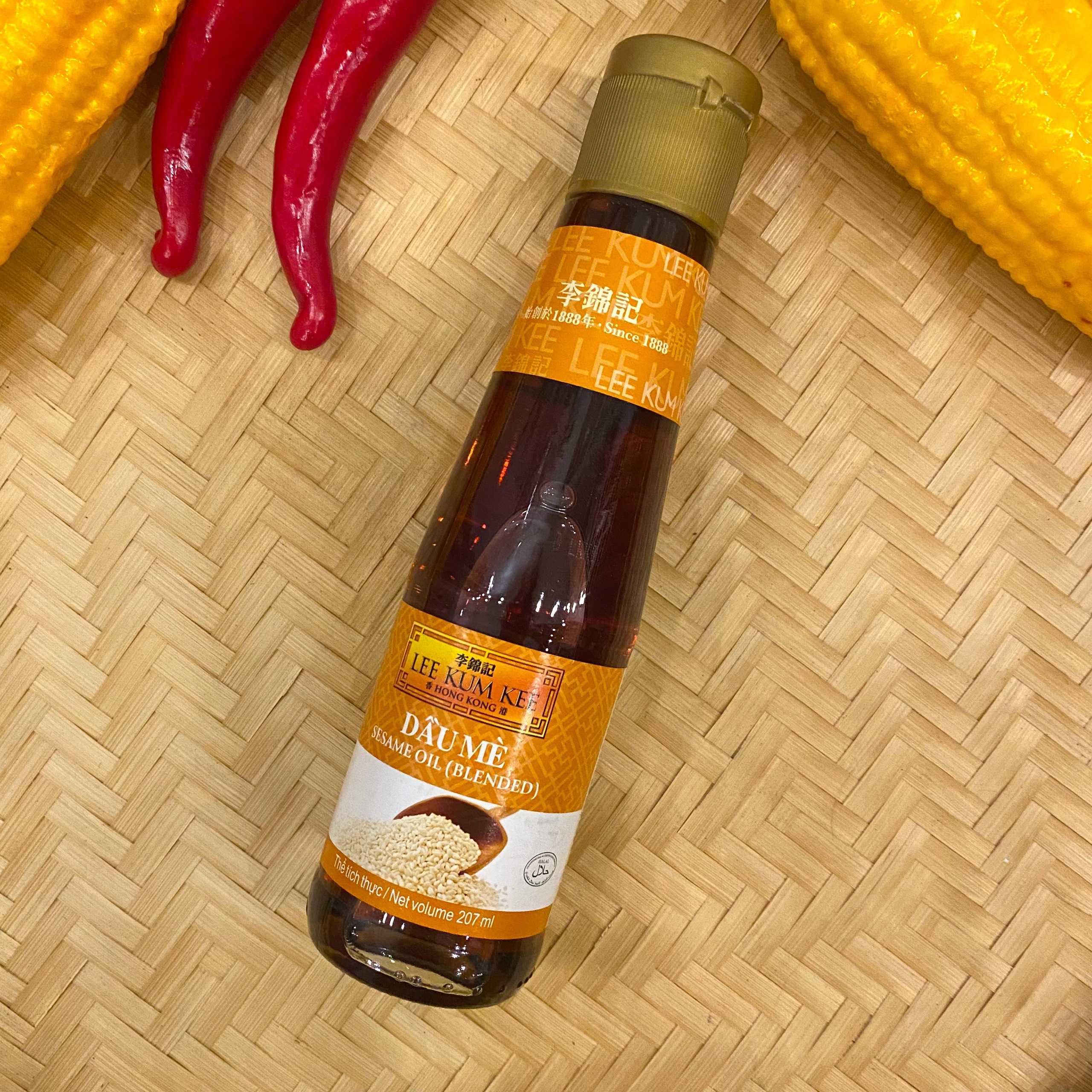 Dầu mè lee kum kee -sesame oil 270ml