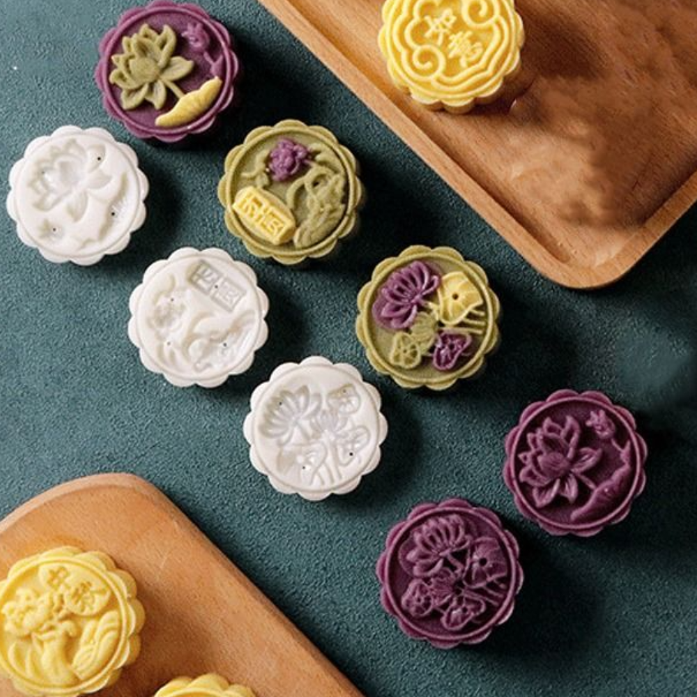 Cookie Tools 50g Mooncake Mold Plastic 3D Pattern Pastries Dessert Mold Mini Non-stick Hand Pressed Mould Chocolate Dessert.