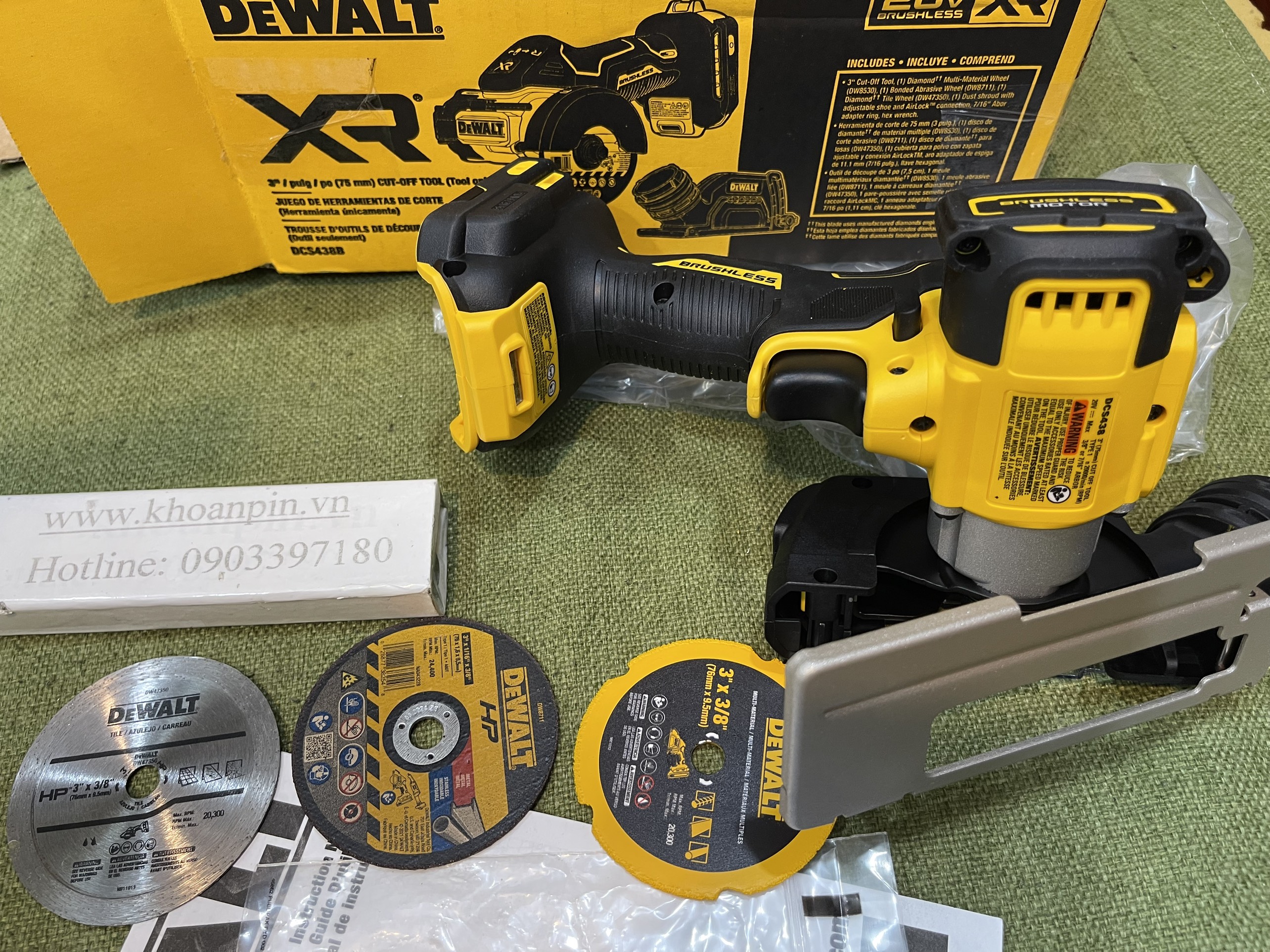 Máy cắt đa năng Dewalt DCS438B made in Mexico