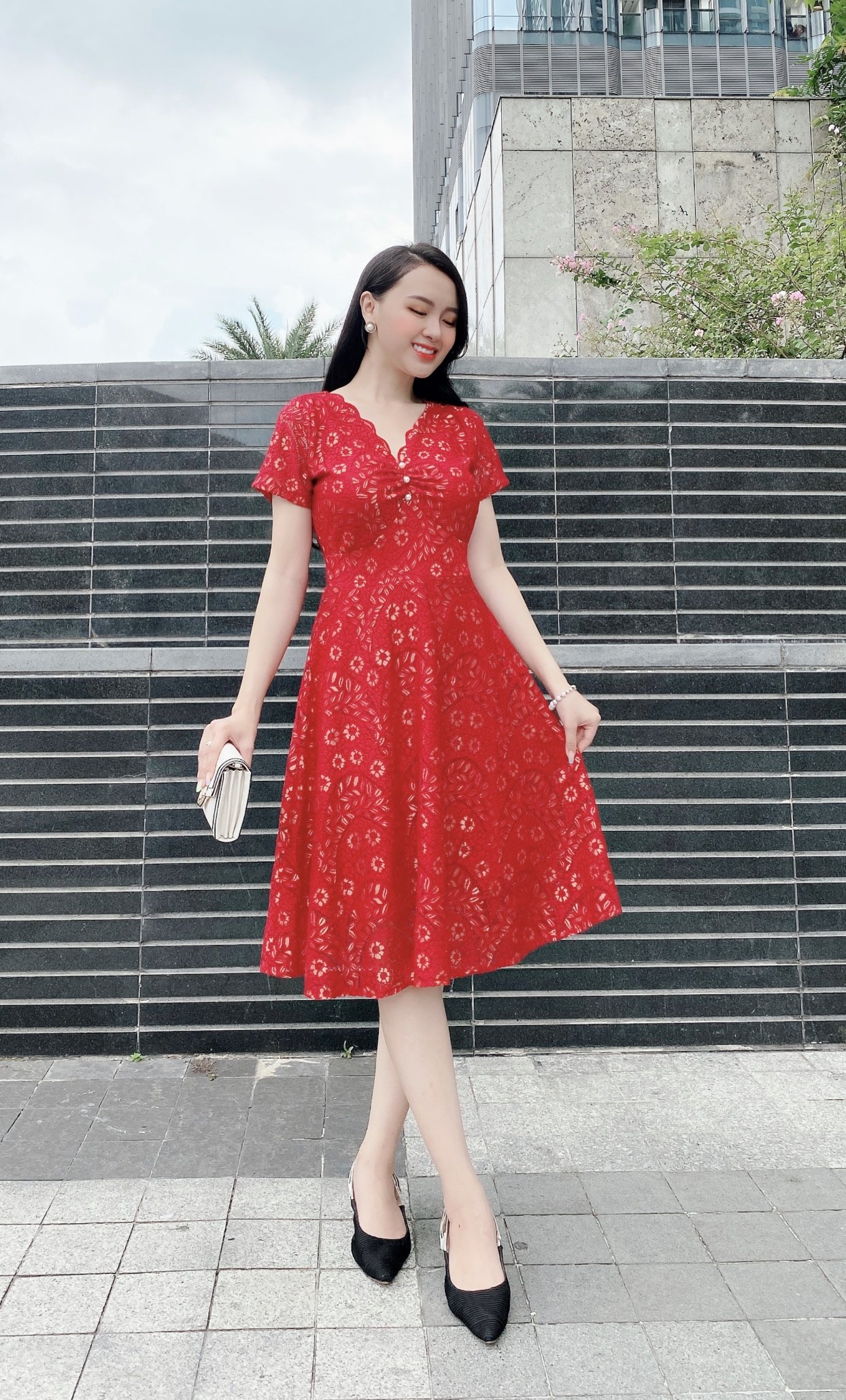 [4.4 Hoàn tiền 15%]ĐẦM REN CỔ V PHỐI NGỌC - DAM 0020