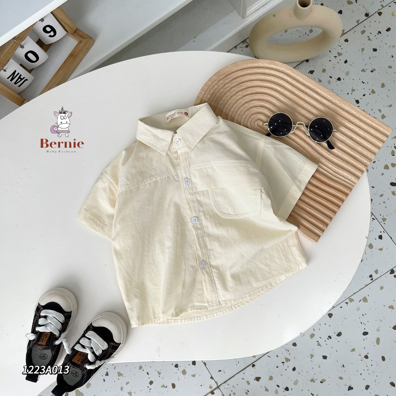 Áo sơ mi túi ngực viền nổi nhiều màu cho bé trai size 1 tuổi tới 7 tuổi Bernie 1223A013