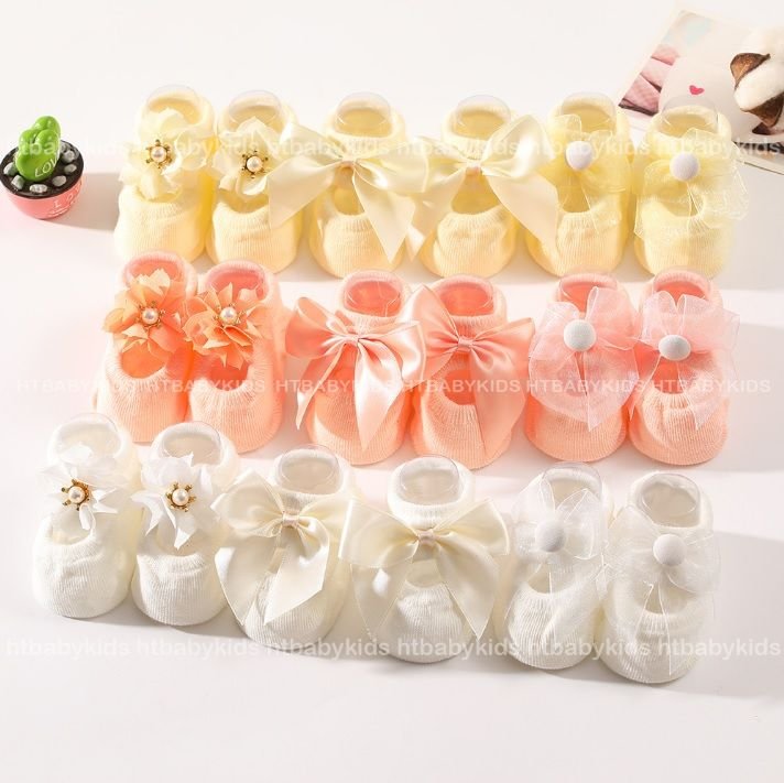 [ HOT ] Tất Tiểu Thư Cho Bé Gái Sơ Sinh