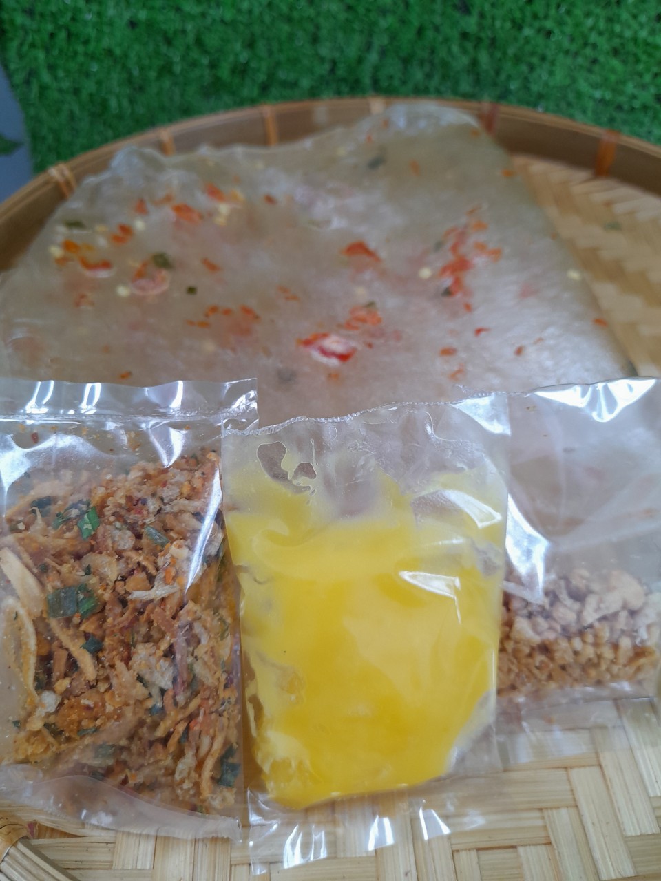 [HCM] Bánh tráng dẻo tôm bơ - tép hành tỏi phi đặc biệt