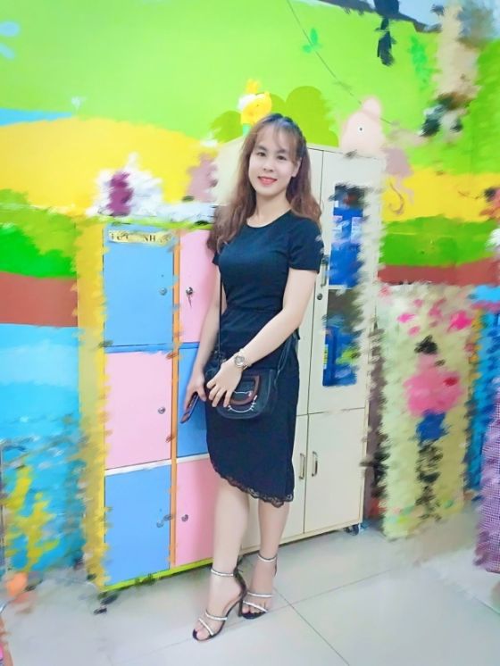 Đầm body dây rút phối ren