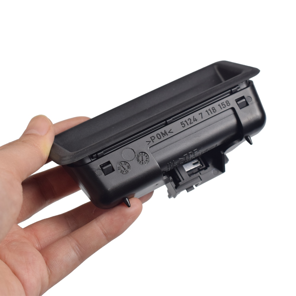 For BMW 1 3 5 X1 X5 X6 Series E82 E88 E90 E91 E92 E93 E60 E61 E84 E70 E71 Boot Trunk Handle Release Switch 7118158 51247118158 （08）