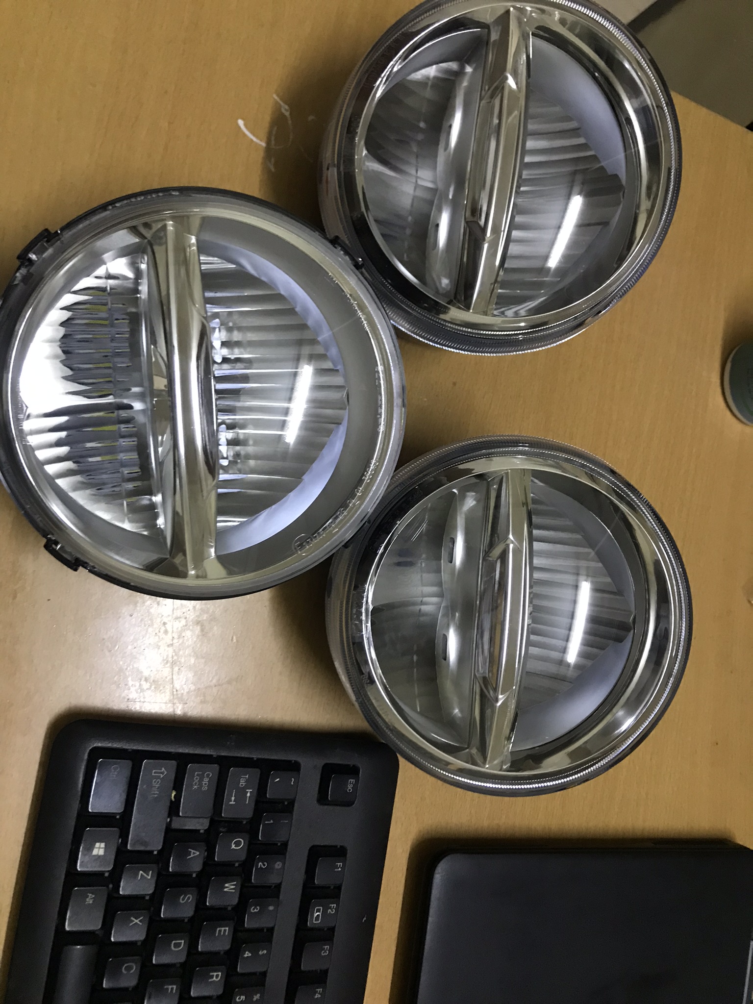 Pha led 2 tầng cho vespa Lx