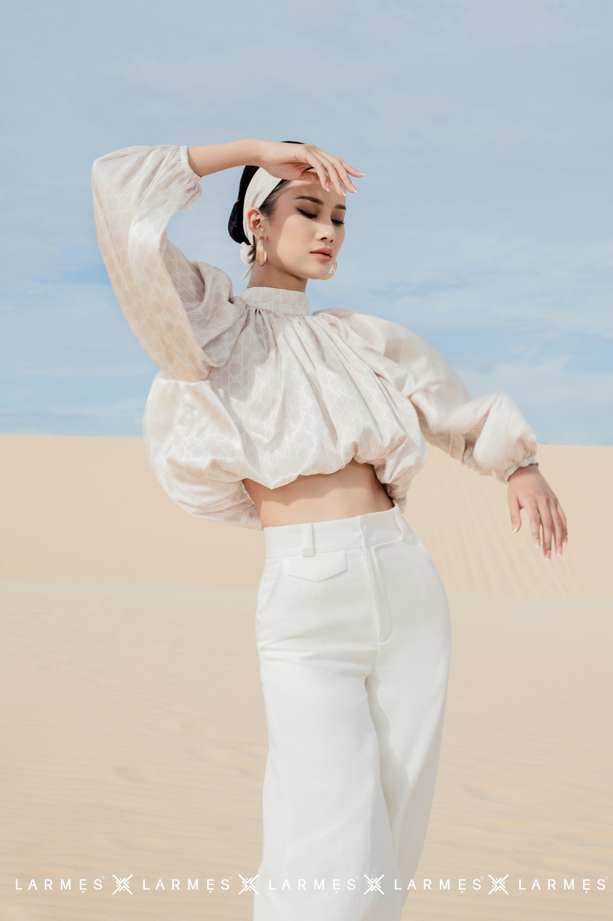 LARMES - Dalia Cropped Top & Dalia Flared Legs Pants
