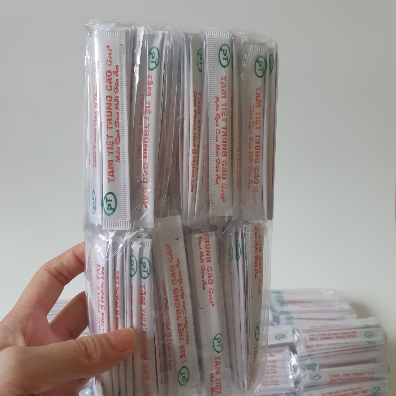 1 Bịch 300 Cây Tăm Tiệt Trùng Dùng Để Xỉa Răng