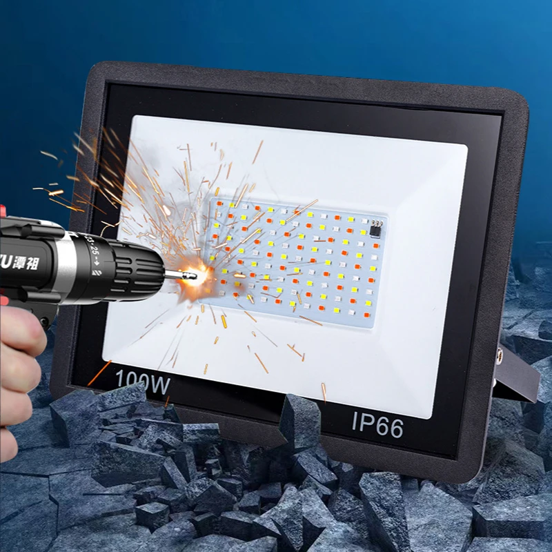 RGB%20LED%20Floodlight%20Reflector%20Outdoor%20Lighting%20AC220V%20200W%20150W%2050W%20100W%20IP66%20Waterproof%20Outdoor%20RGB%20Spotlight%20Landscape%20Lighting%20-%20Image%205