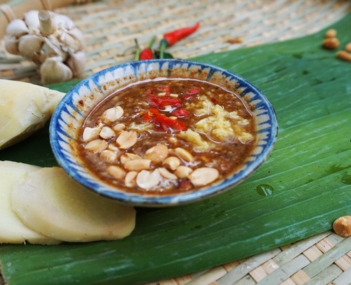 Tương Bần Truyền Thống ( Tôi Là Thảo Mộc ) - Chai 500ML