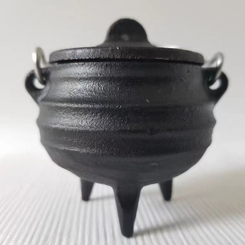 %E3%80%90Fast-selling%E3%80%91%20Mini%20Cauldron%20for%20Halloween%20-%20Image%204