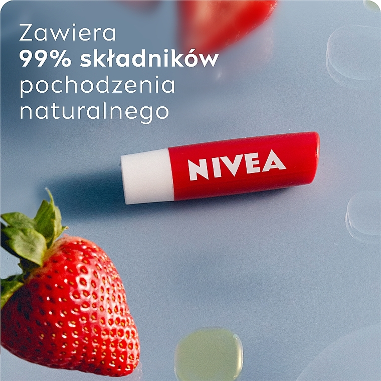 NIVEA%20STRAWBERRY%20Fruity%20Shine%20Moisture%20Lip%20Care%20Balm%20Nsfs%20-%20Image%202
