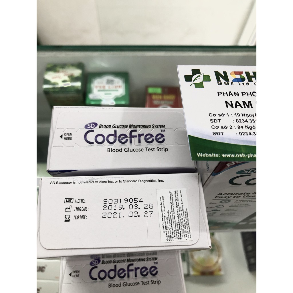 HỘP 50 test thử Que thử đường huyết SD Codefree 50  25 que test thử Que thử tiểu đường SD Code free SD CODEFREE HÀN QUỐC