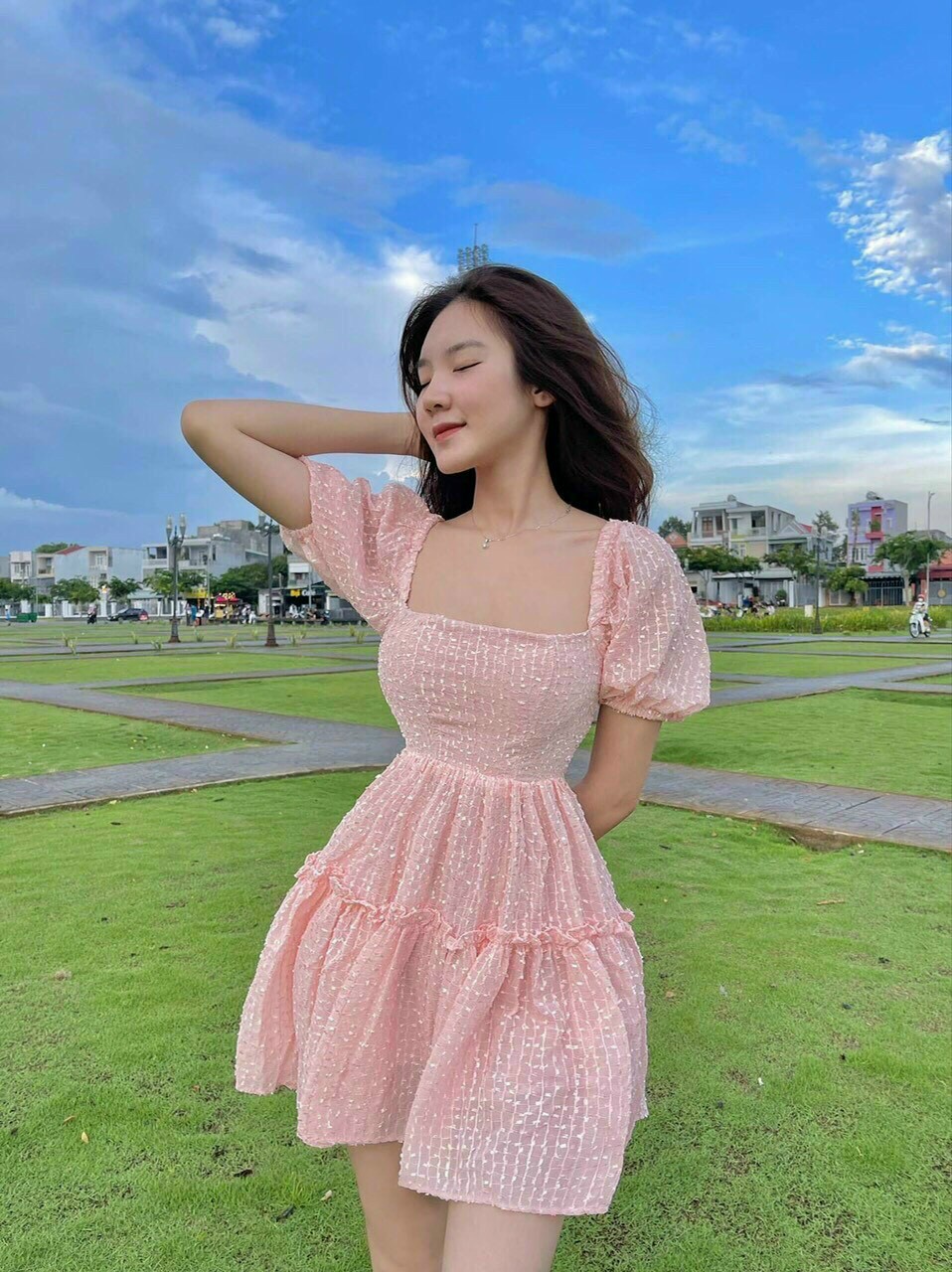 Đầm Cổ Vuông Tay Phồng (Có Mút Ngực)