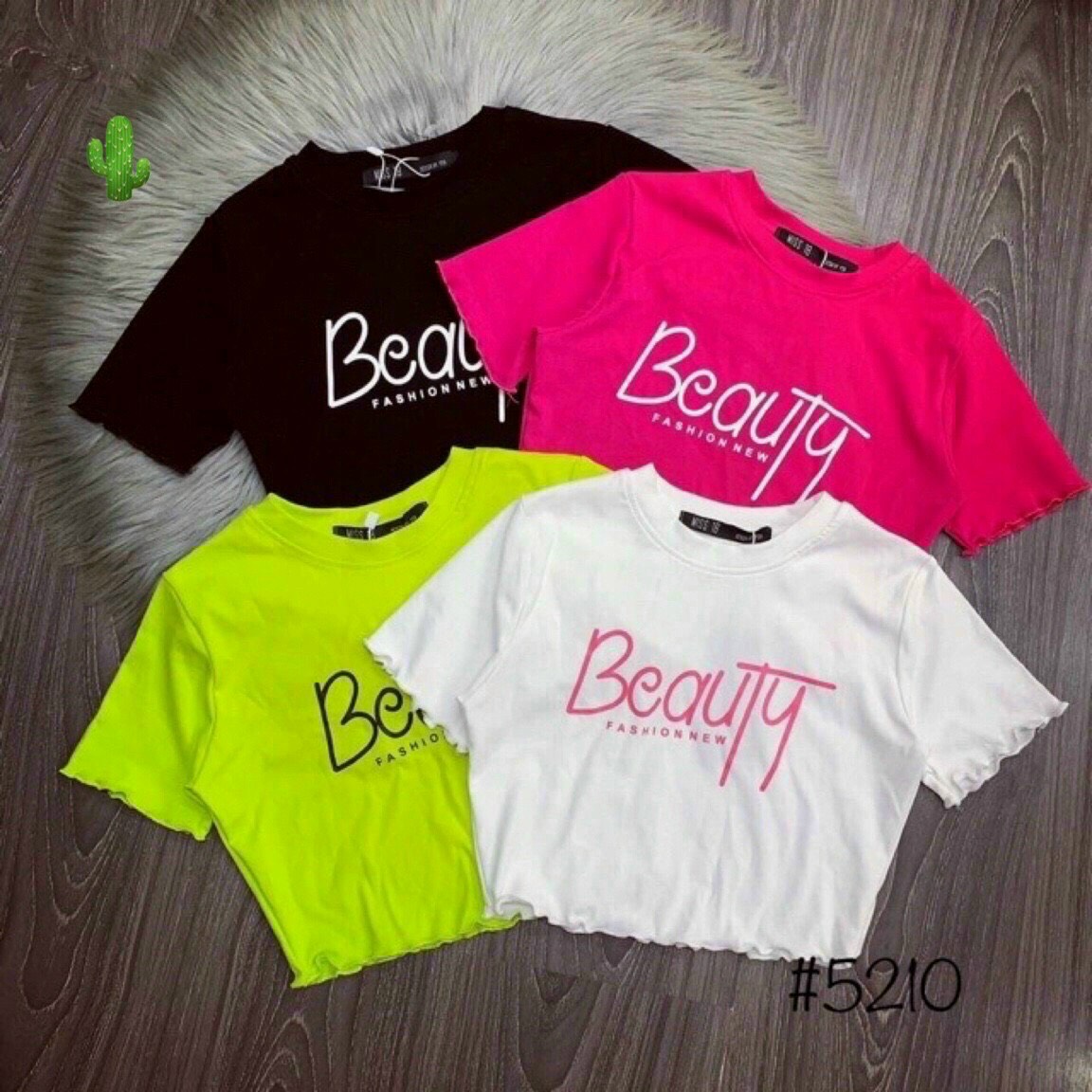Ao kiểu croptop cổ tim cuốn biên in chữ beauty cực xinh , chất thun bozip mềm mịn