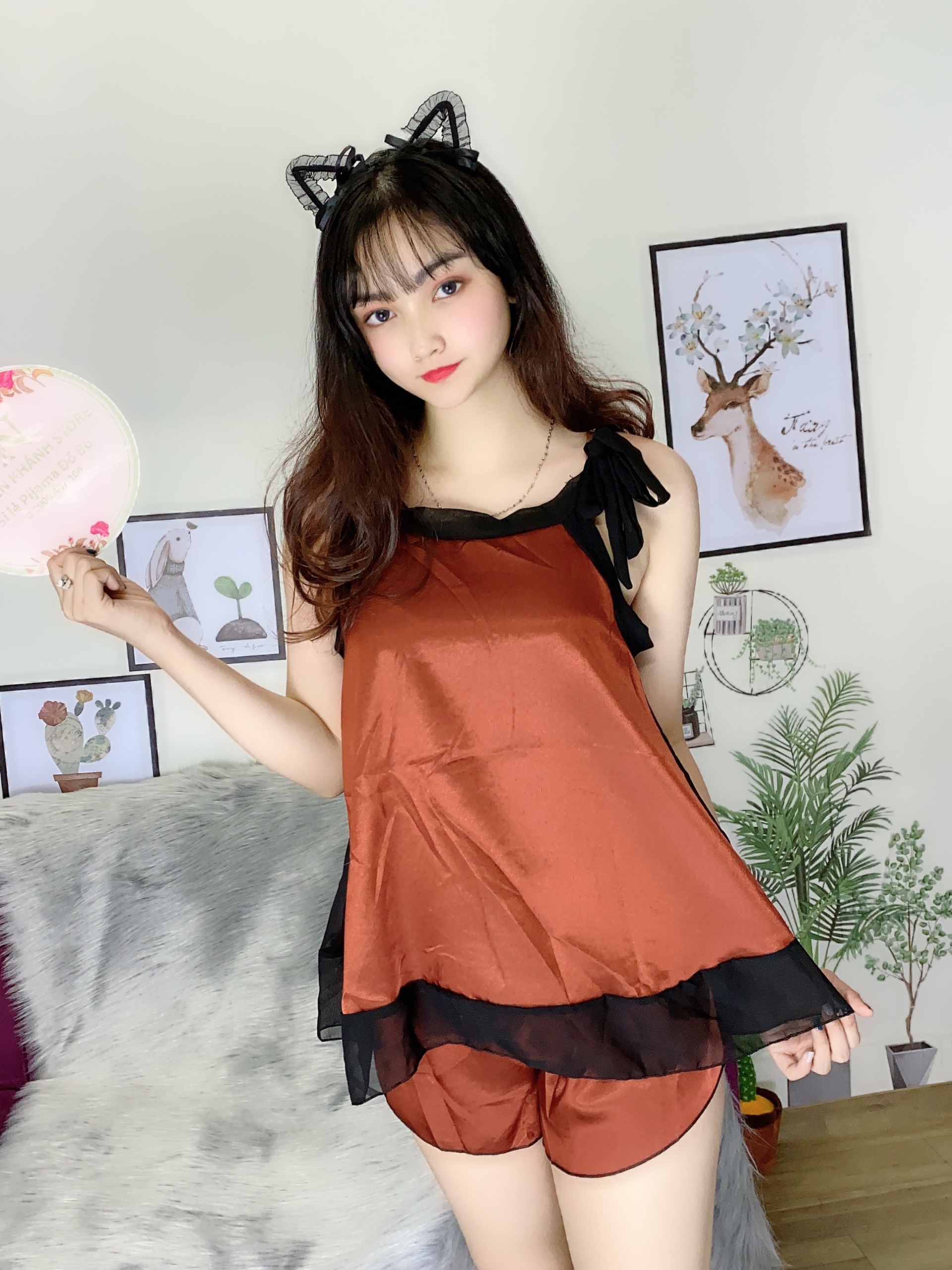 SET ĐỒ NGẮN PHỐI REN CỘT NƠ VẢI PHI LỤA MỀM MẠI,FREESIZE DƯỚI 57KG