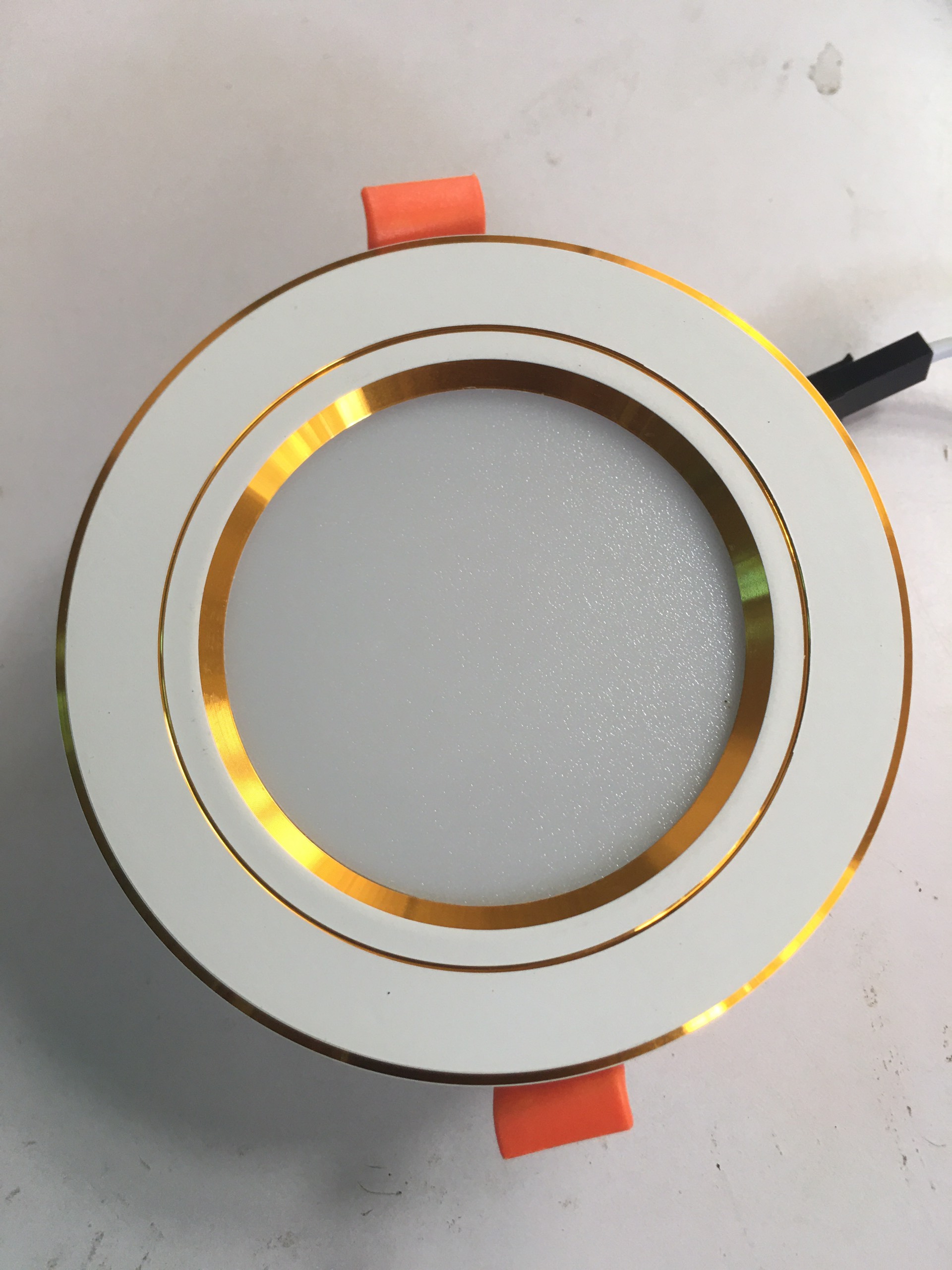 Đèn âm trần 9w,7w LED cao cấp 3 chế độ màu