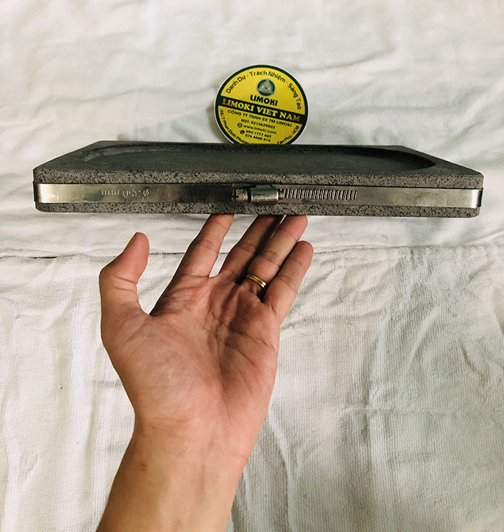 Đá Nướng Thịt Núi Lửa Hình Chữ Nhật 30x20x3cm