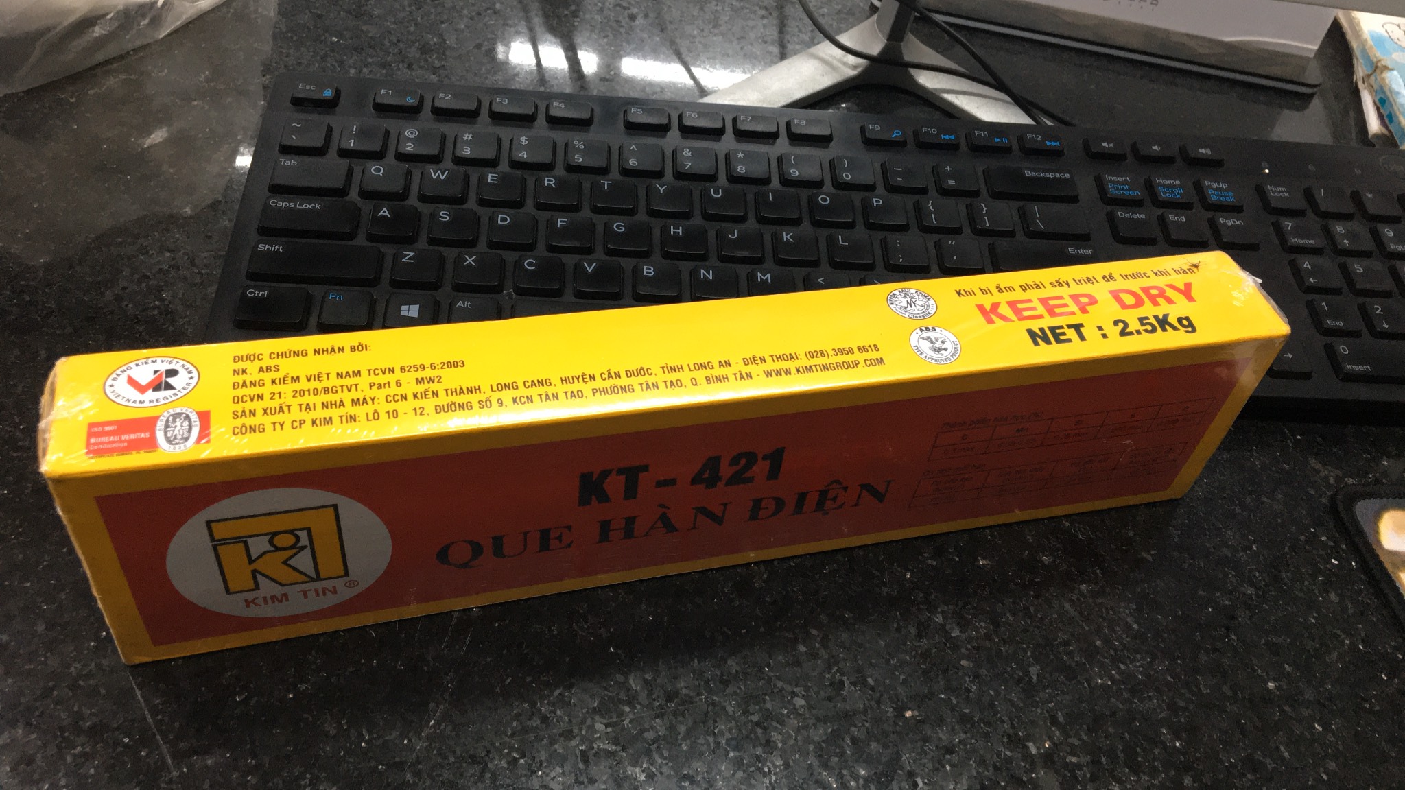 Que hàn sắt Kim Tín 2.5li, 3.2li, 4.0 li (hộp)