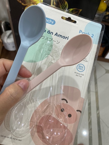 Bộ 2 thìa muỗng ăn dăm Amori cho bé ( giao màu ngẫu nhiên  )