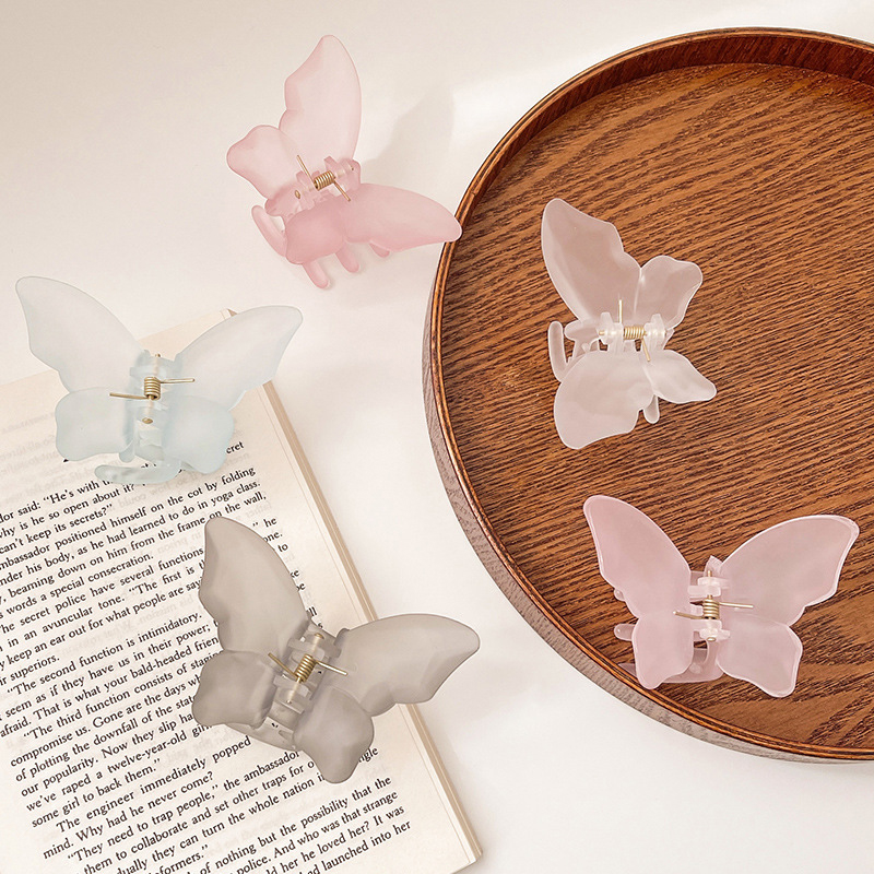 Translucent%20Butterfly%20Hair%20Claw%20Clips%20Frosted%20Fashion%20Candy%20Color%20Girls%20Temperament%20Hair%20Catch%20Plate%20Hair%20Accessories%20Women%20Claw%20Clip%20Tie-Dye%20Colorful%20Barrettes%20Tetuo%20-%20Image%203