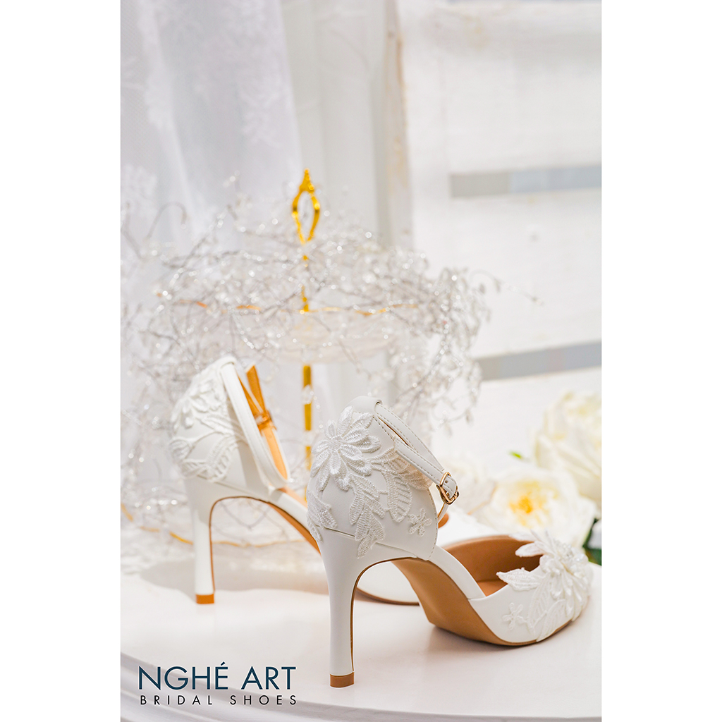 Giày cưới Nghé Art ren trắng 371