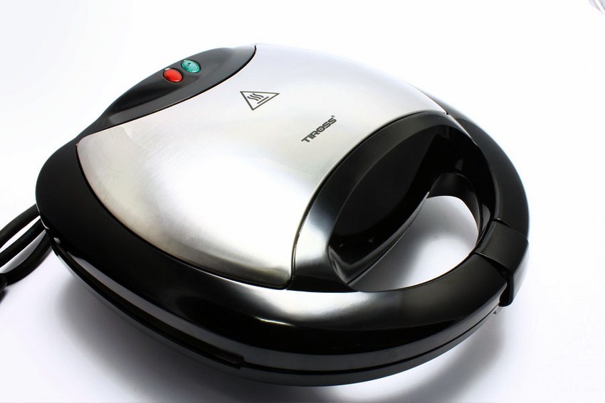 Kẹp nướng Sandwich 3 in 1 Tiross TS513