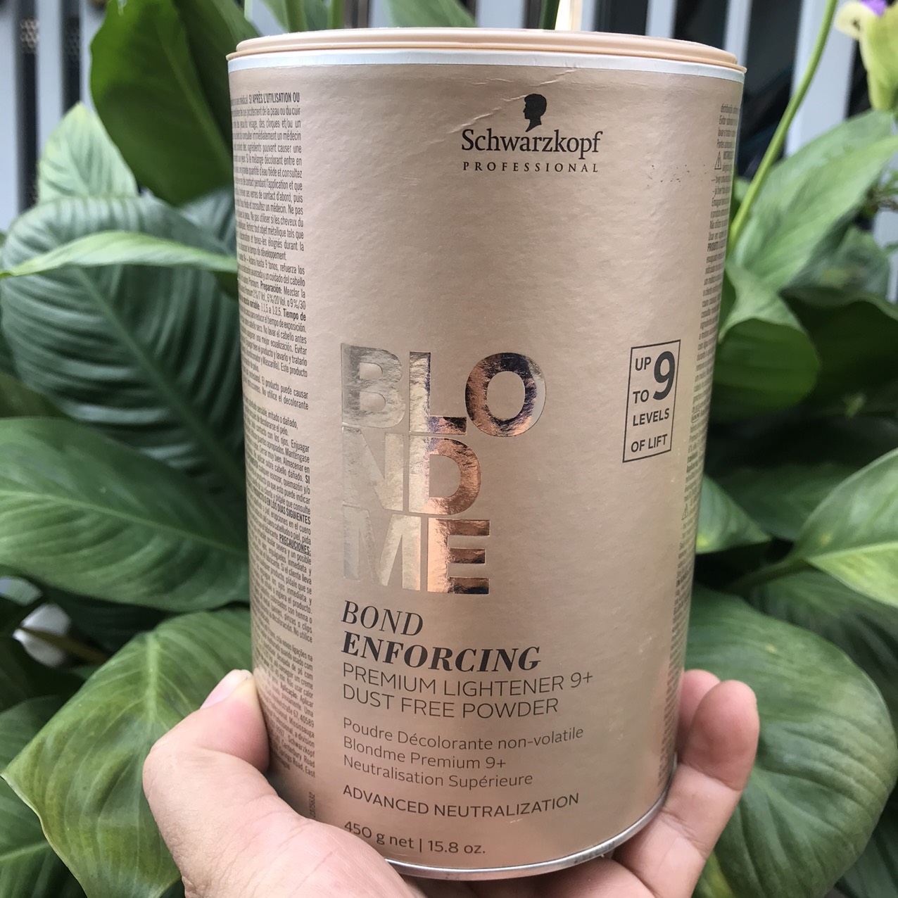 Bột tẩy nâng sáng tóc 9 cấp độ Blond me Premium Lightener 9+ Dust Free Powder Schwarzkopf 450g NEW