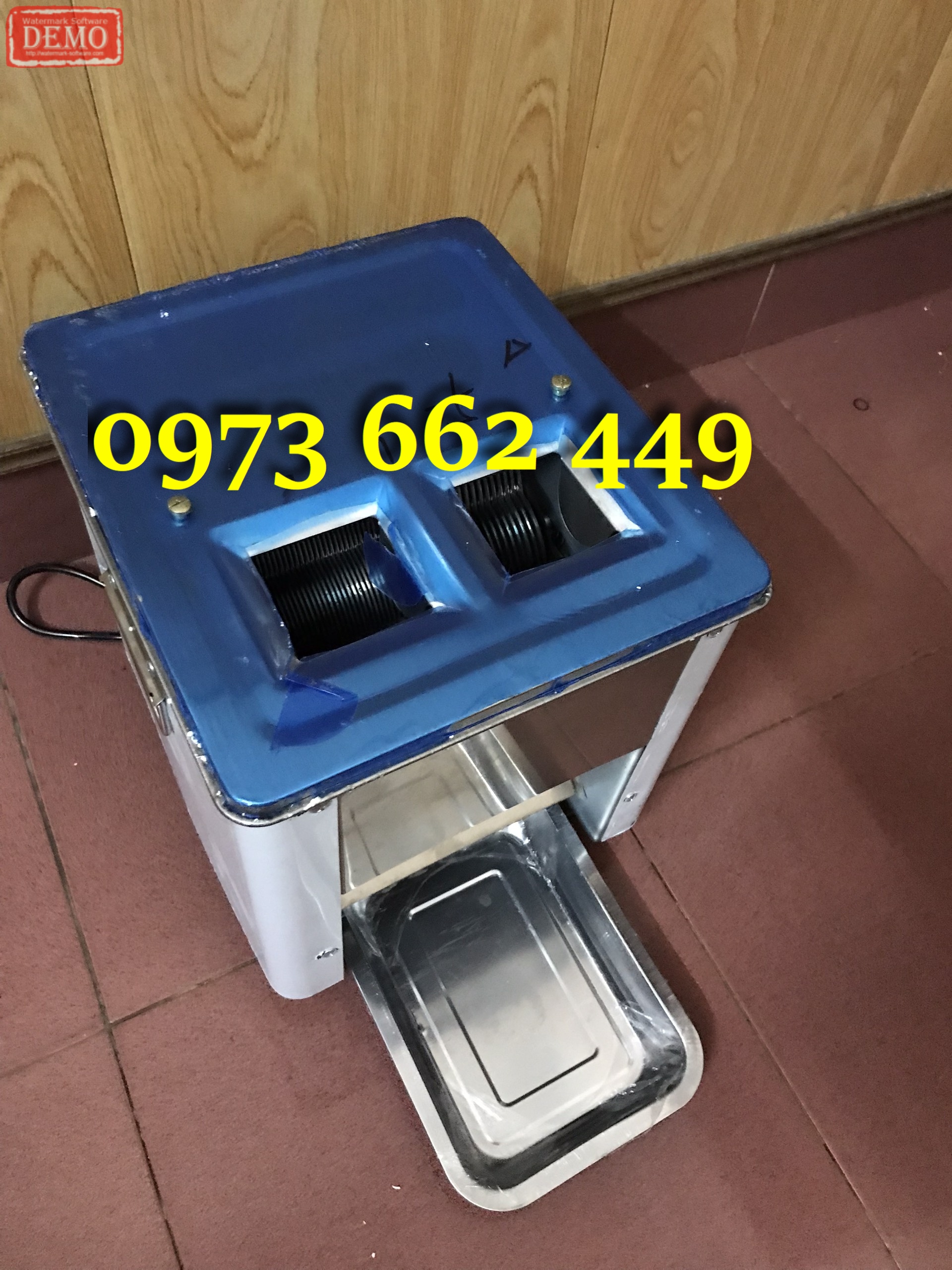 Máy cắt thái tai lợn, bì lợn, thịt bò, da lợn, rau củ 2 cửa vào