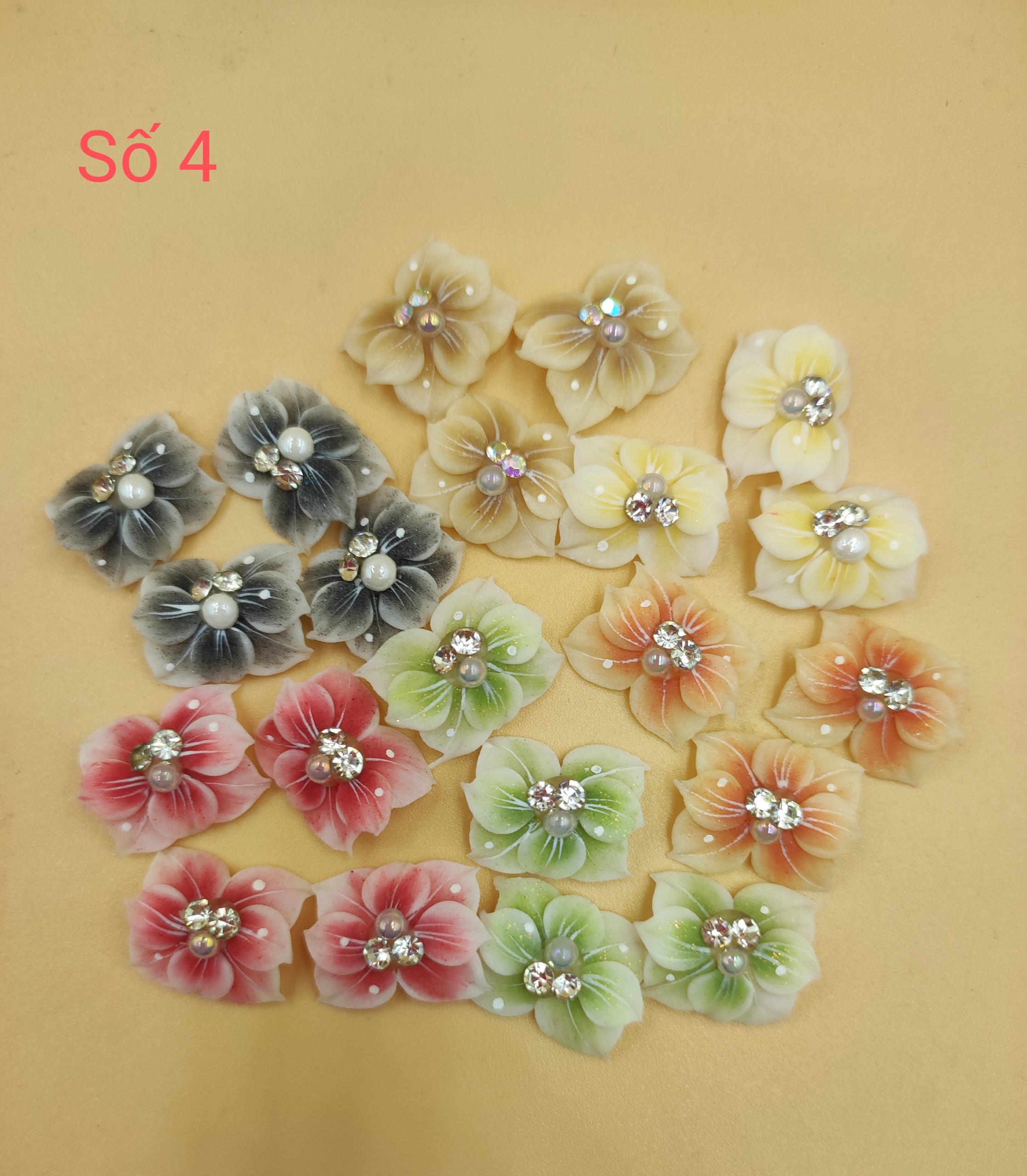 Hoa bột trang trí móng