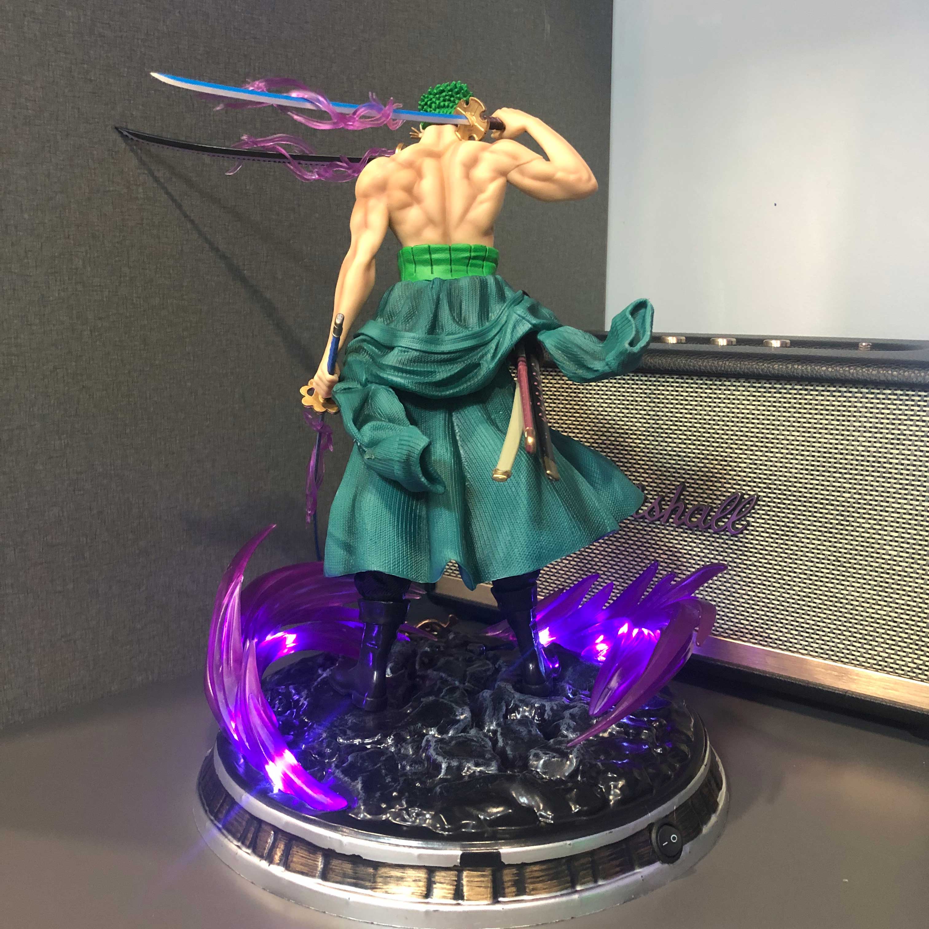 Mô hình Zoro 37 cm (có sẵn) - One Piece
