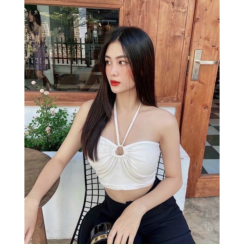 Áo Croptop Ống Khoen Tròn Ở Ngực