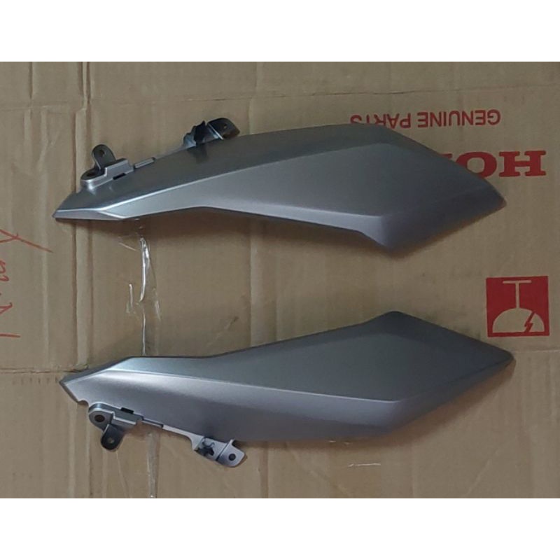 ốp nhựa pha đèn trước (ốp nạ, gò má) Winner X V2 đủ màu