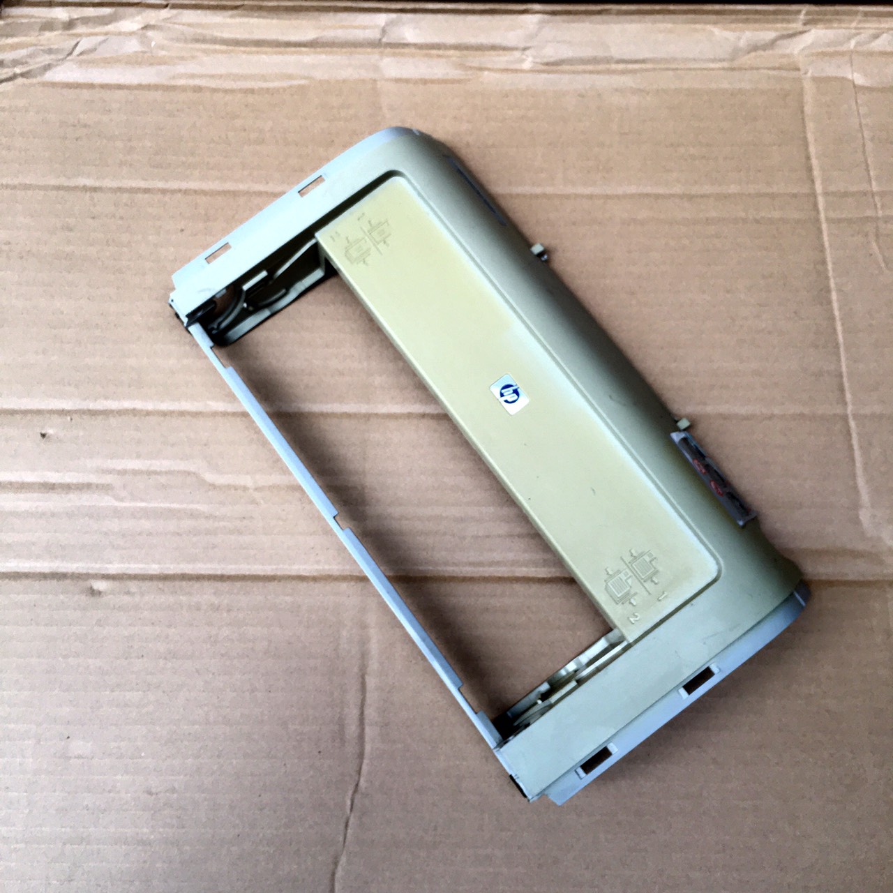 Bộ vỏ HP 1020 tháo máy