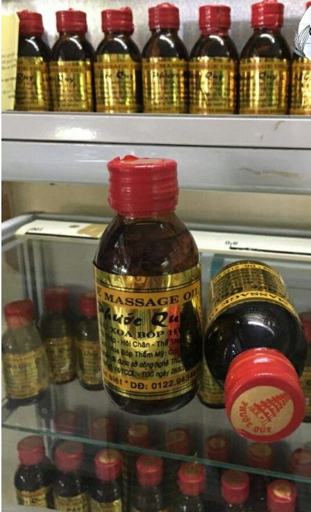 10 Dầu xoa bóp massage Huế Phước Quy ( chính hãng 10 chai x 60ml , loại đặc biệt )