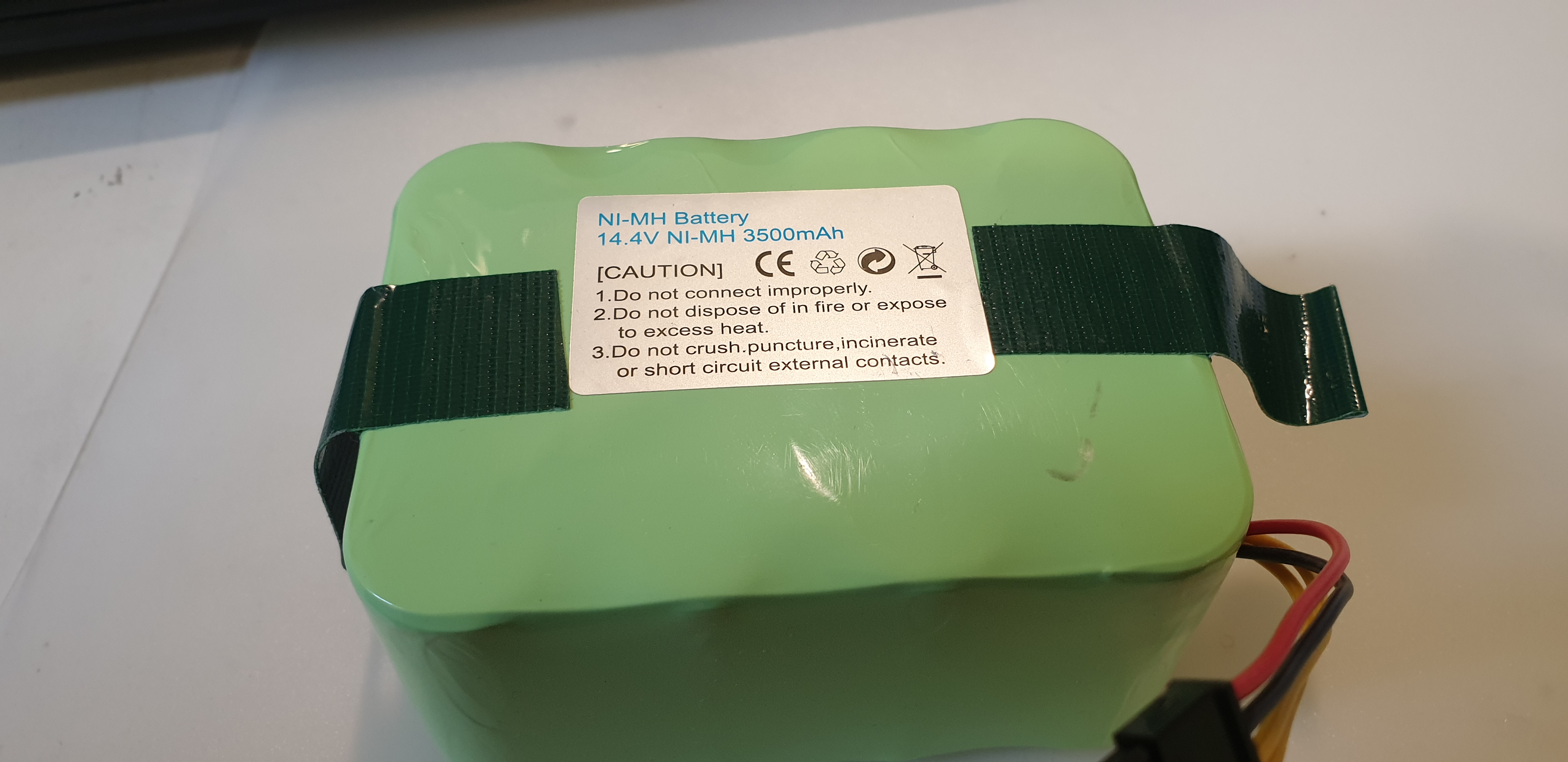 Haier Robot Vacuum Battery 3500mAH for model HARVT360 female connector