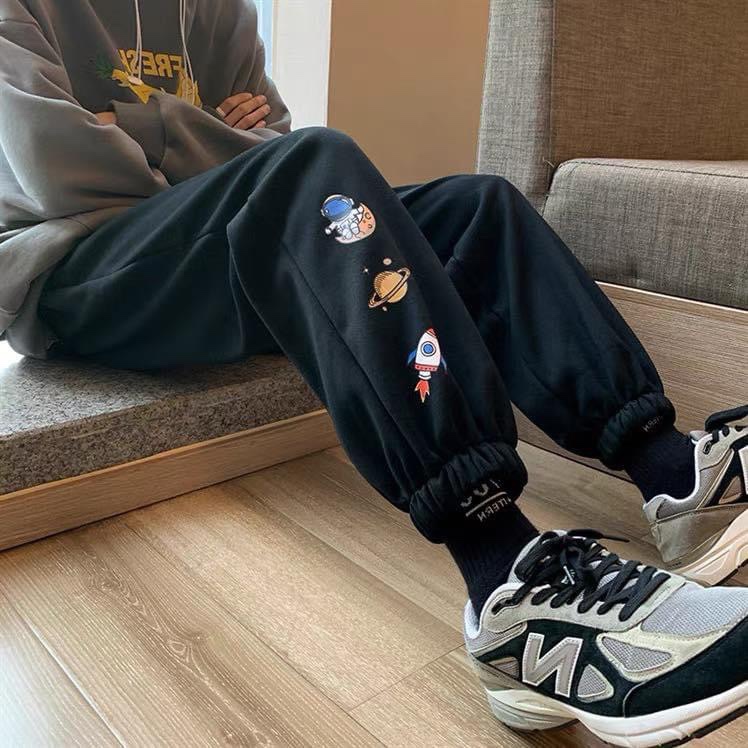 💥 VẢI ĐẸP 💥 Quần ống rộng unisex, jogger dáng thể thao suông bo gấu nam nữ nỉ cao cấp da cá thu đông họa tiết hoạt hình NHIỀU MÀU S0