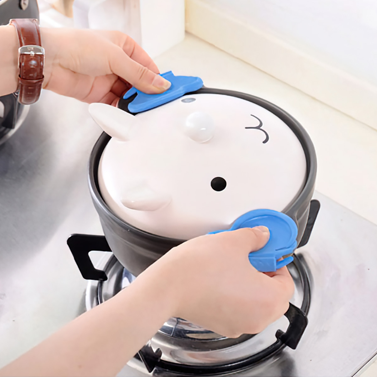 Kẹp bát đĩa bằng nồi silicone hình cánh bướm chống trượt & cách nhiệt GA625