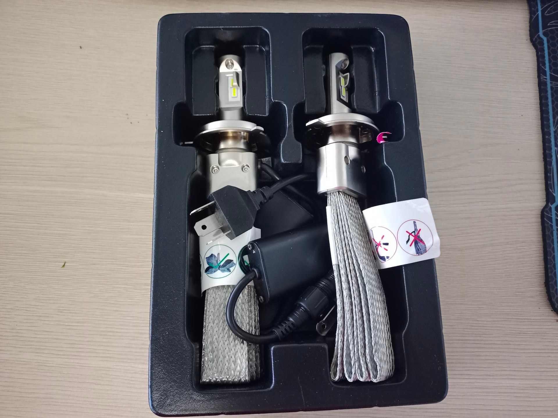 Đèn Pha Led K3 cực sáng lắp xe máy - ô tô chân H4