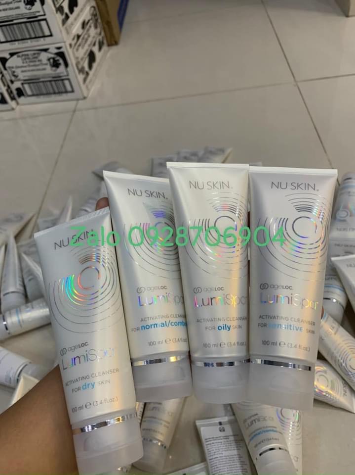 Đầu Máy Lumispa + Sữa Rữa Mặt ( Dành cho máy Lumispa và tuỳ thuộc vô loại da)