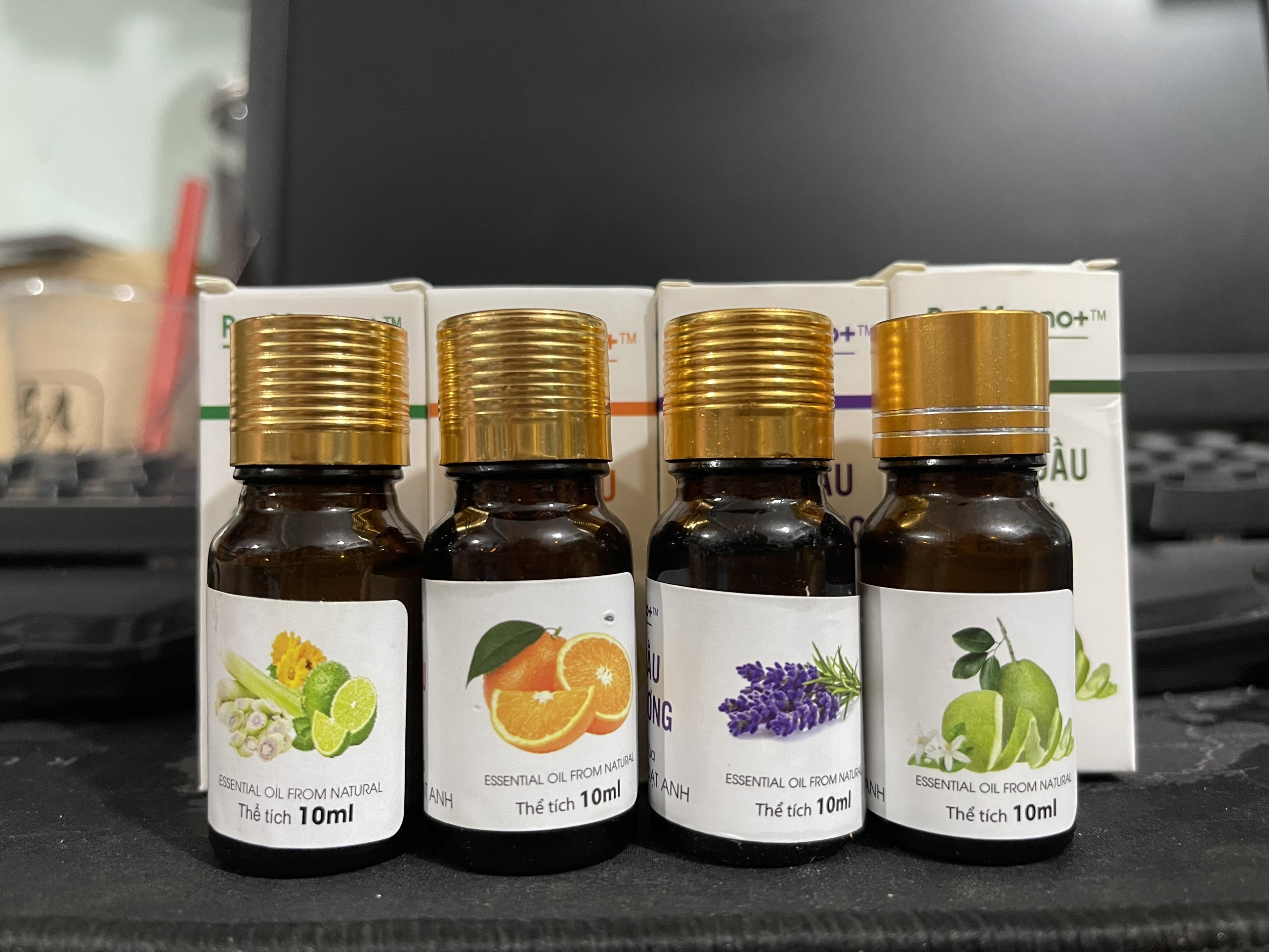 Tinh dầu bưởi, cam...