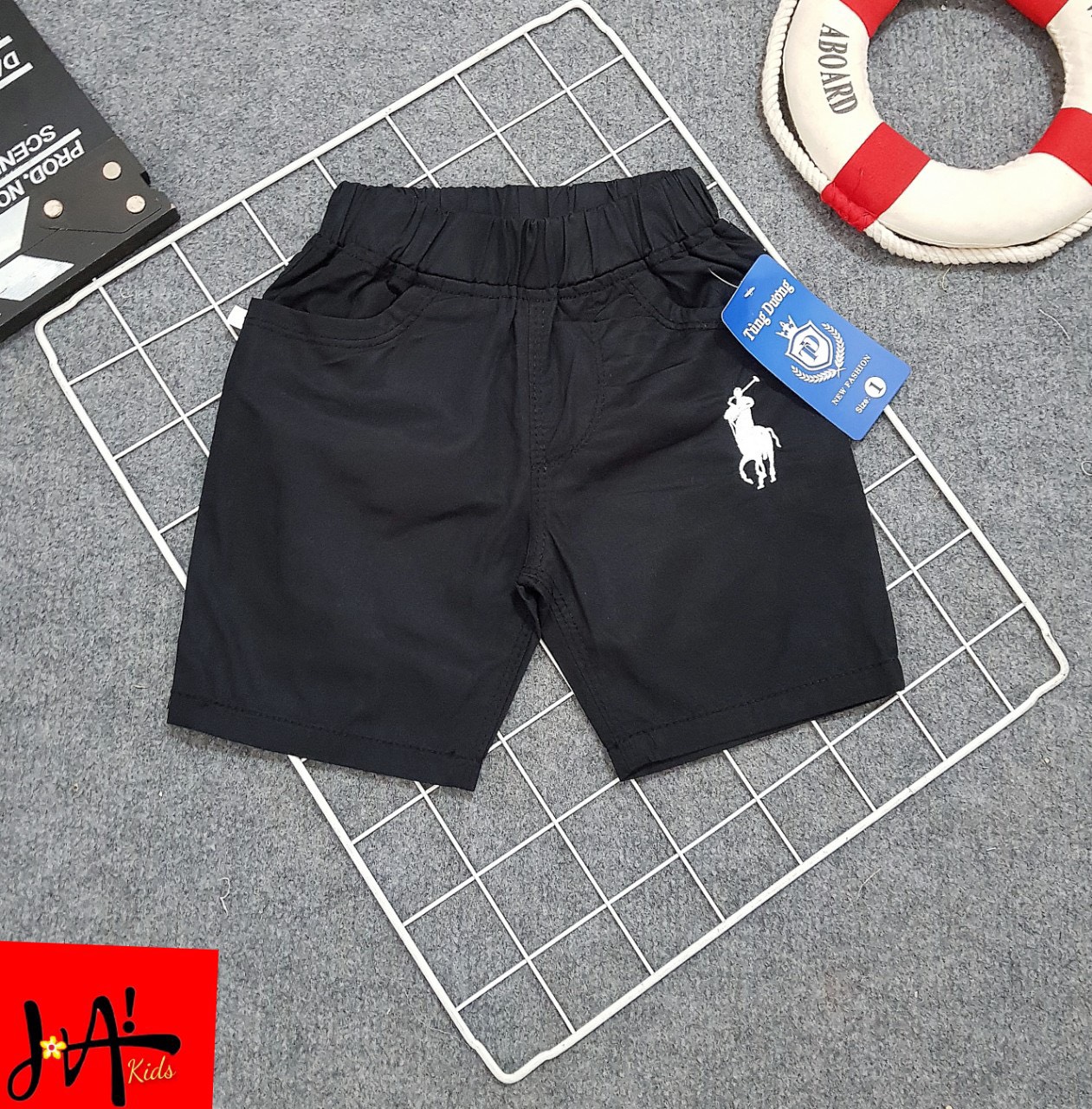 Quần short kaki size nhí bé trai