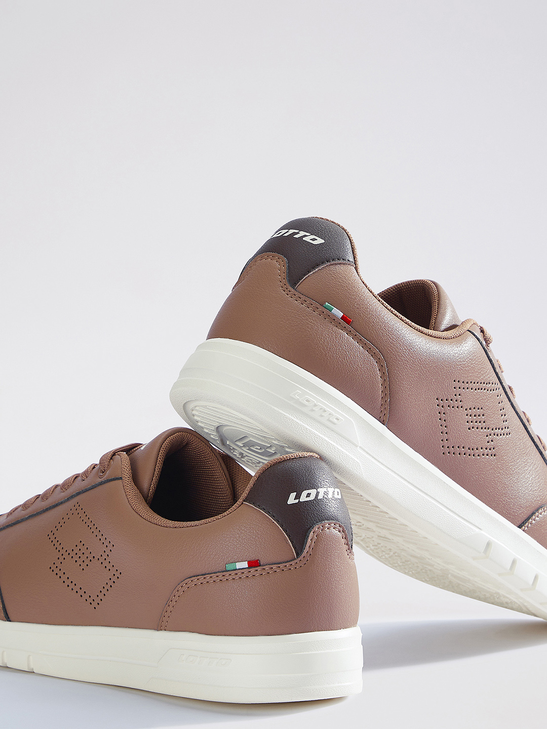Lotto%20Impulso%20Citta%20Brown%20-%20White%20Sneakers%20For%20Men%20-%20Image%205